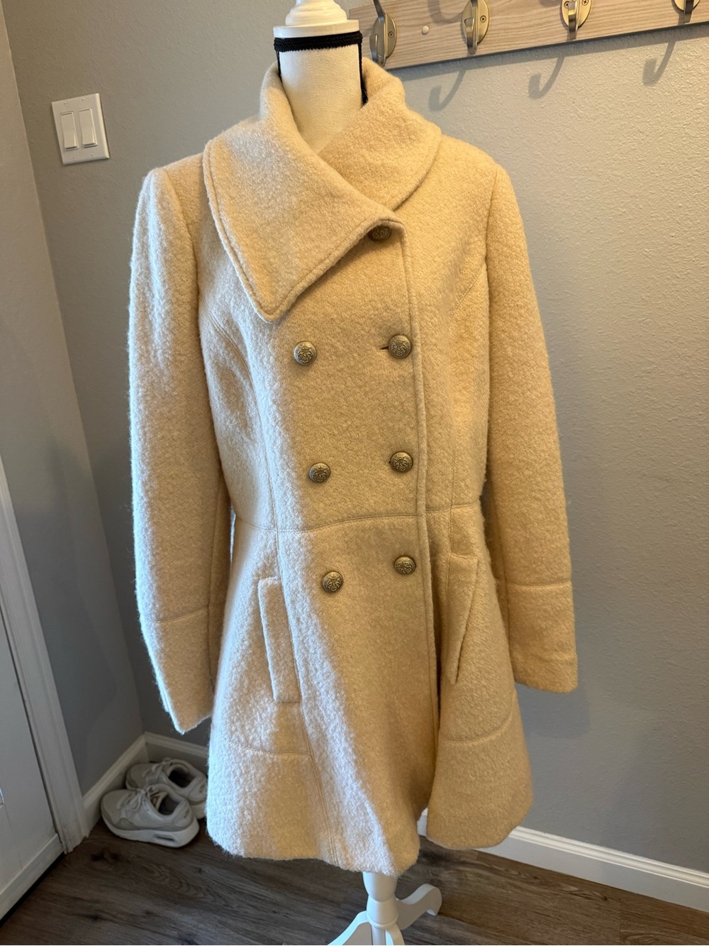 Guess Cream Double-Breasted Pea Coat